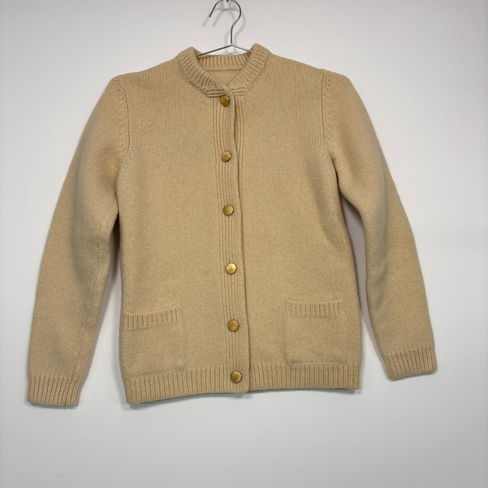 Vintage Womens Cardigan Sweater S Cream Pure New Wool Gold Button Old Money